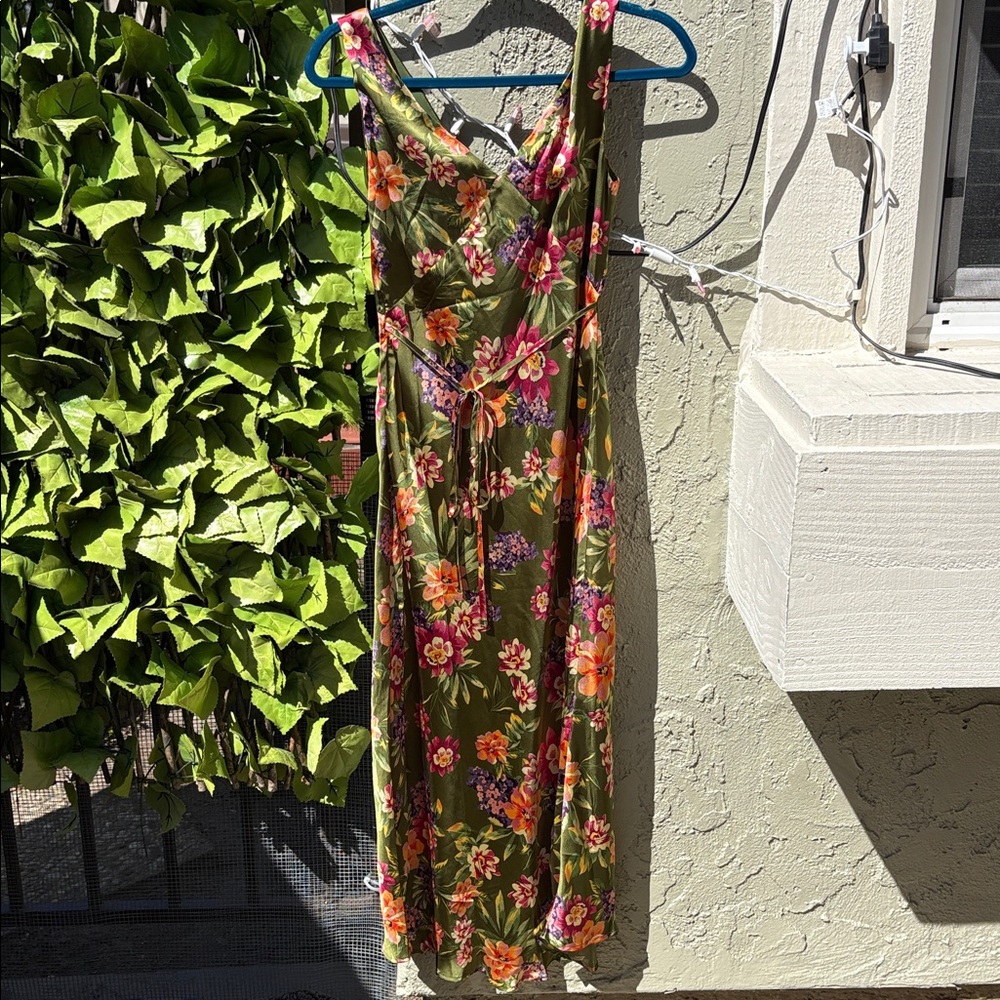 Dress Forum Satin Silky Summer elegant Olive and Floral Women's Dress - Picture 2 of 3
